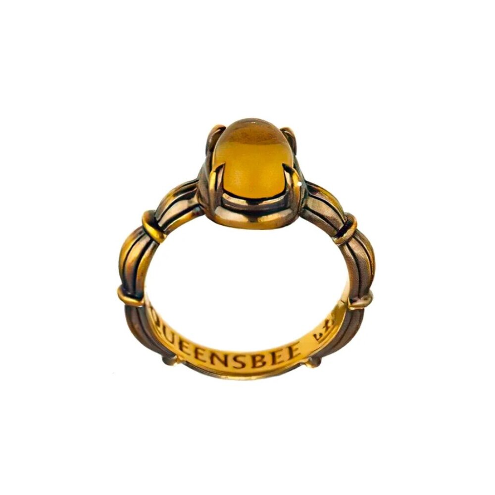 QUEENSBEE JEWELRY Lily Ring